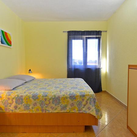 Apartments Milica 56 Πούλα Εξωτερικό φωτογραφία