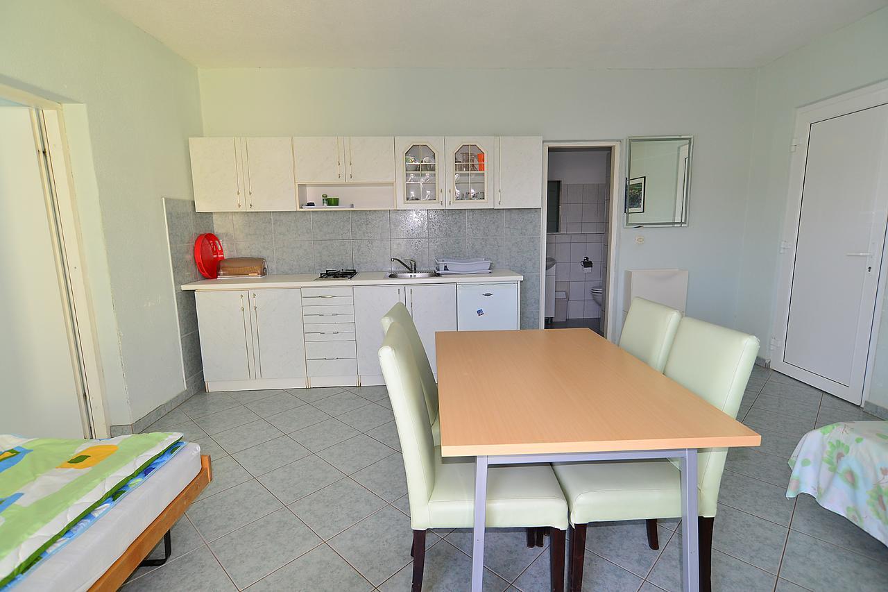 Apartments Milica 56 Πούλα Εξωτερικό φωτογραφία